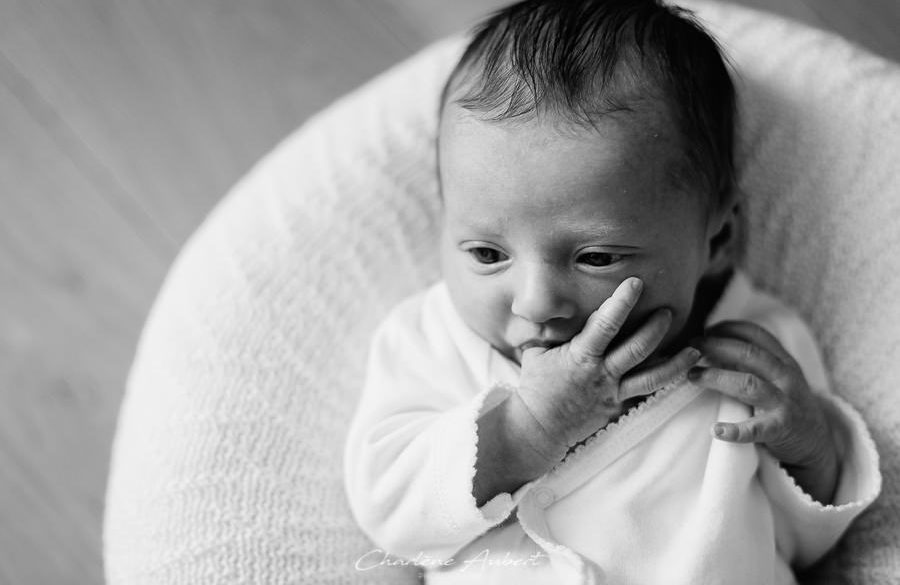 photographe nouveau-né bébé famille lifestyle à domicile savoie chambéry Charlène Aubert