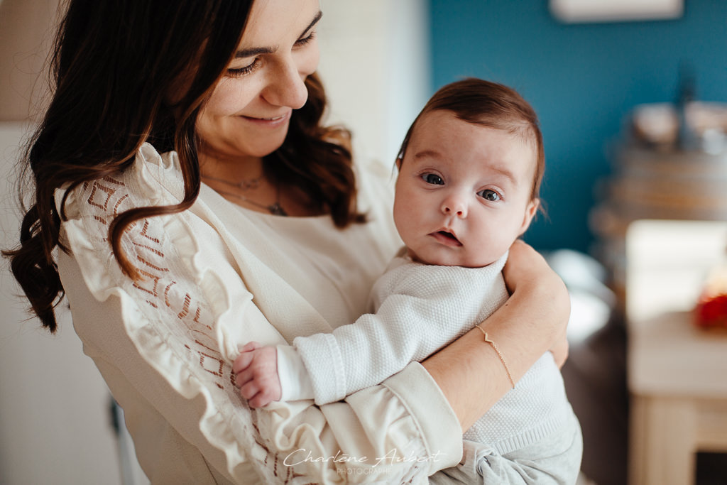 photographe nouveau-né bébé à domicile lifestyle geneve suisse savoie