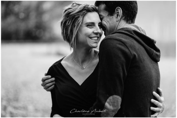 séance photo grossesse future maman maternité exterieur portrait couple savoie chambéry